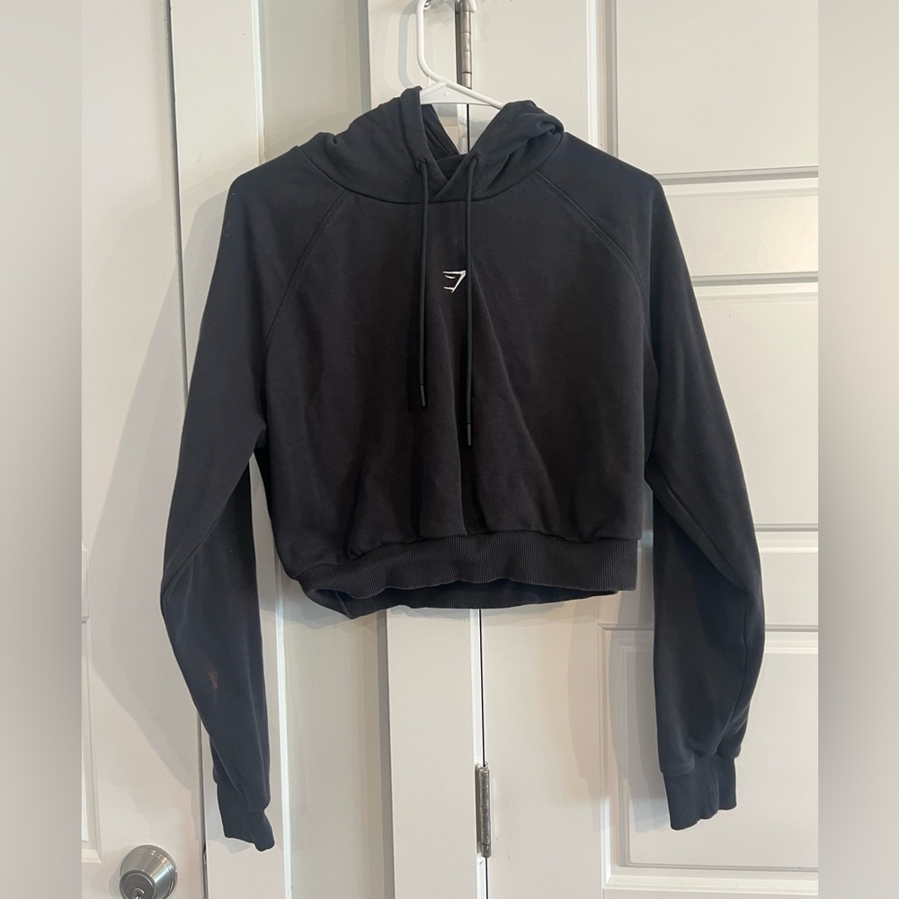 NWOT Gymshark Training Cropped Hoodie - Black SIZE L